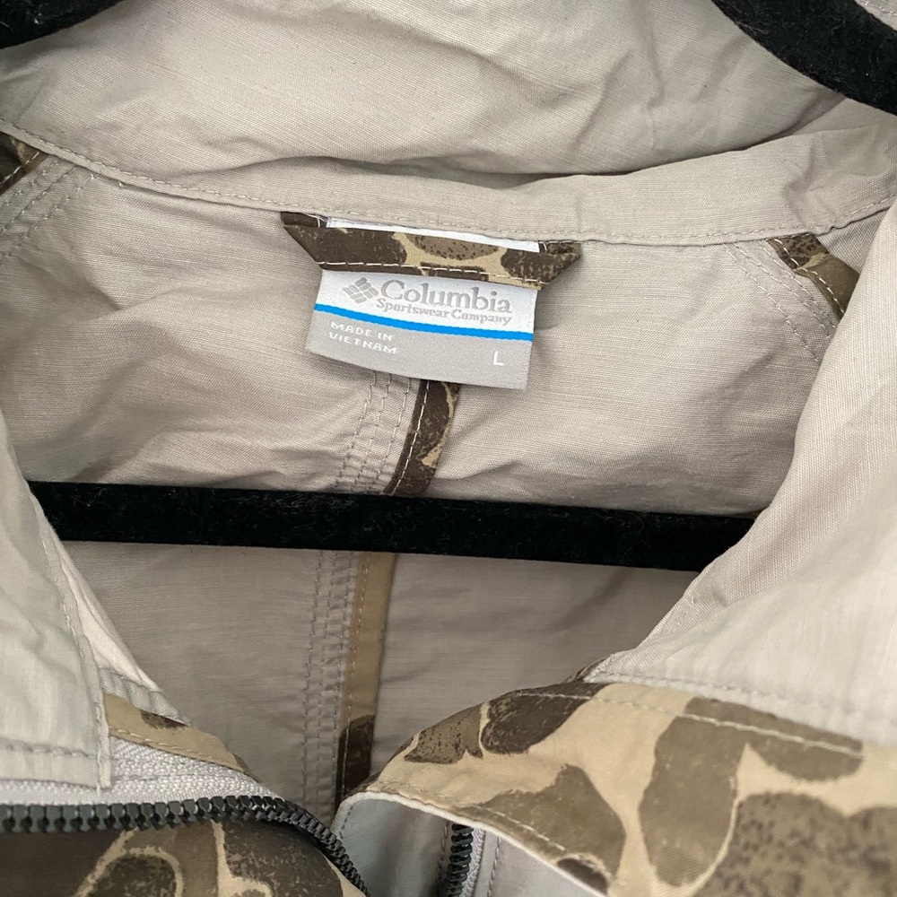 Columbia Jacket - Picture 3 of 4